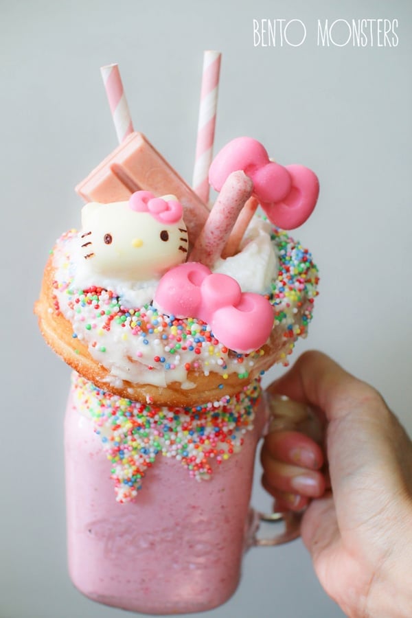 Hello Kitty Crazy Milkshake | Hello Kitty Party Ideas