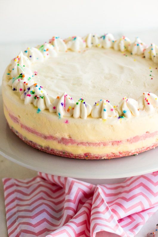 Ice Cream Cake with Circus Animal Crust | Circus Animal Cookie Party Ideas