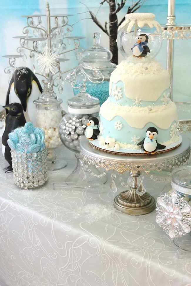 Winter Wonderland Penguin Cake | Winter Wonderland Party Ideas
