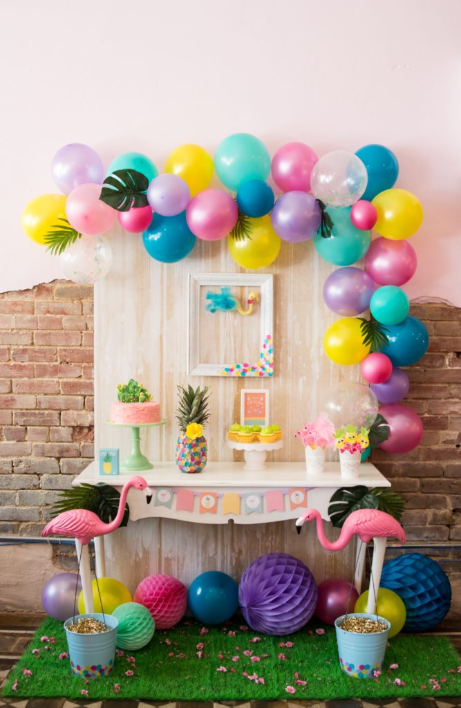 16 Balloon Garland Party Ideas - Pretty My Party