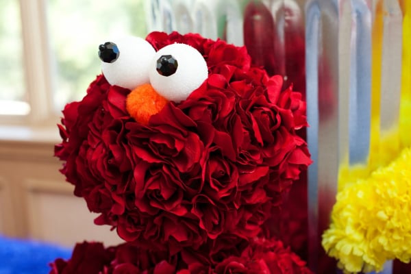 Awesome Elmo Flower Decoration
