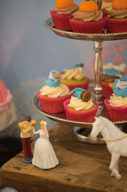 Cinderella cupcakes
