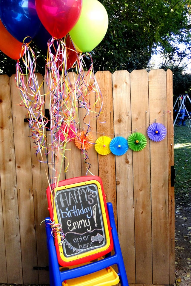Art Easel Party Sign