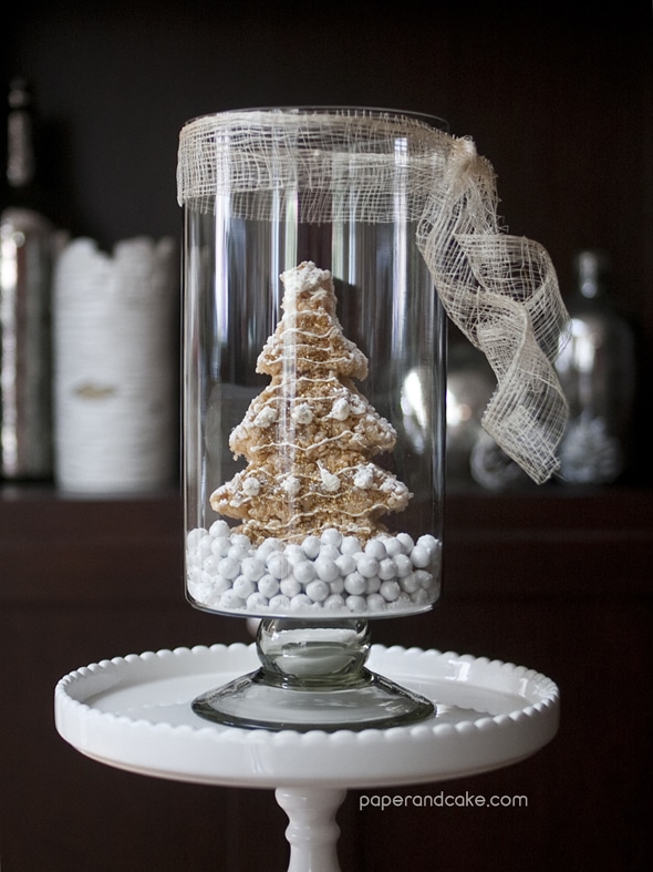 DIY Edible Holiday Snow Globe