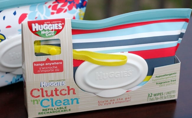 Stylish Baby Wipes: Huggies Clutch ‘n’ Clean Wipes