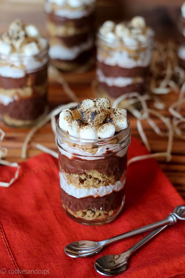 Smores in a jar dessert in a cup