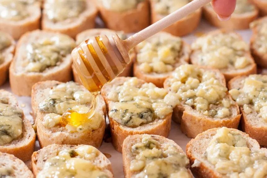 Honeyed blue cheese toast