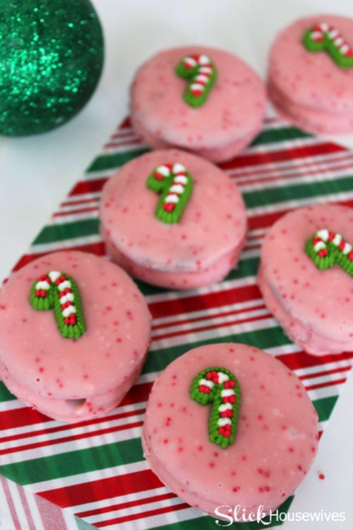 Candy Cane Kiss Dipped Oreos via Pretty My Party