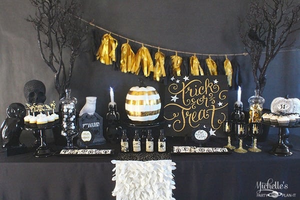 black-gold-halloween-party-table_edited-1