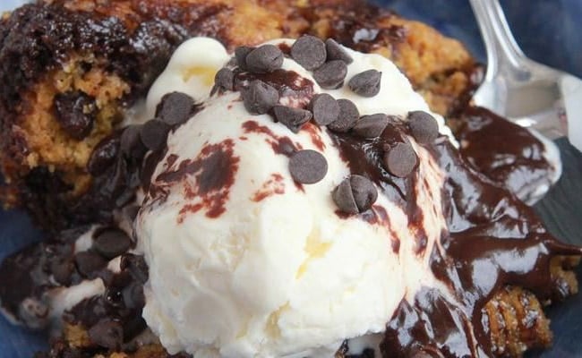 20 Sinfully Sweet Crockpot Dessert Recipes