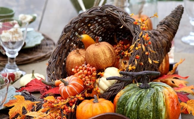 15 Stunning Thanksgiving Table Ideas