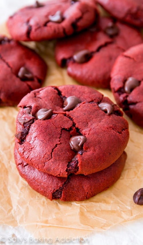 Red Velvet Chocolate Chip Cookies - Best Christmas Cookies