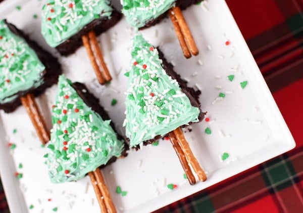 Super Easy Christmas Brownies on Pretty My Party