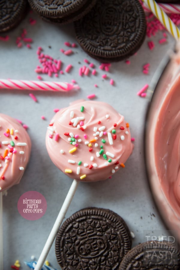 Chocolate Covered Oreos on Sticks - Toddler Finger Foods