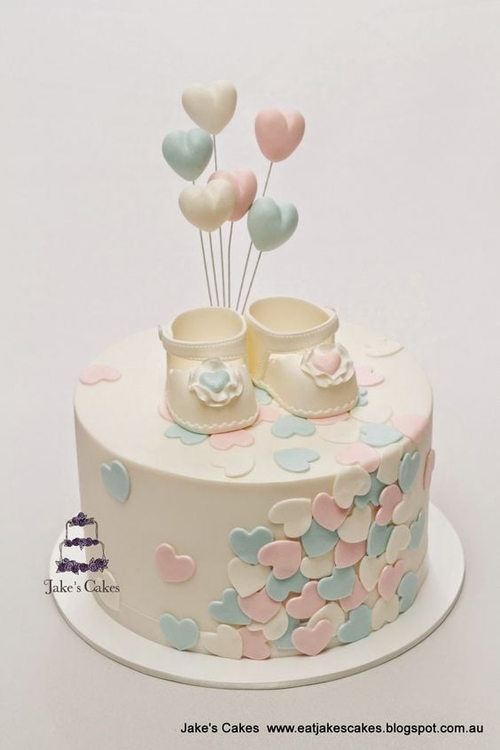 Loveheart Baby Shower Cake, 10 Baby Shower Cakes via Pretty My Party