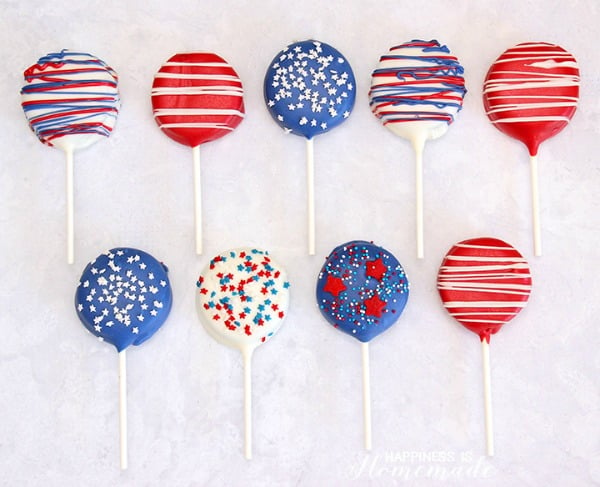 1 Patriotic Oreo Pops, 20 Ideas for Celebrating 4th of July via Pretty My Party