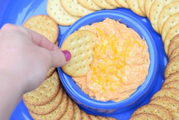 Easy Buffalo Chicken Dip Recipe