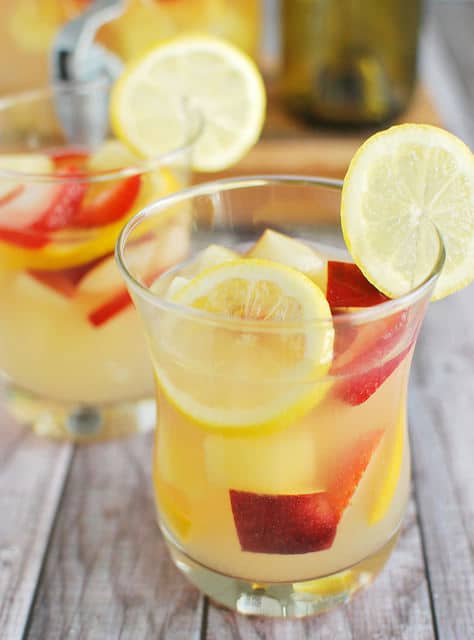 Pineapple Lemonade Sangria Recipe