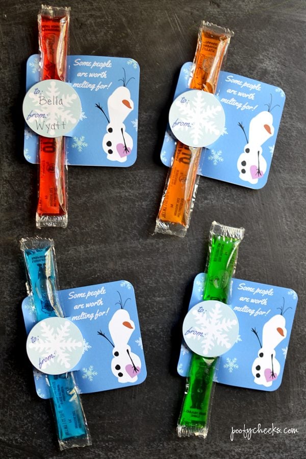Frozen Olaf Popsicle Favors | Budget Birthday Favors via Pretty My Party