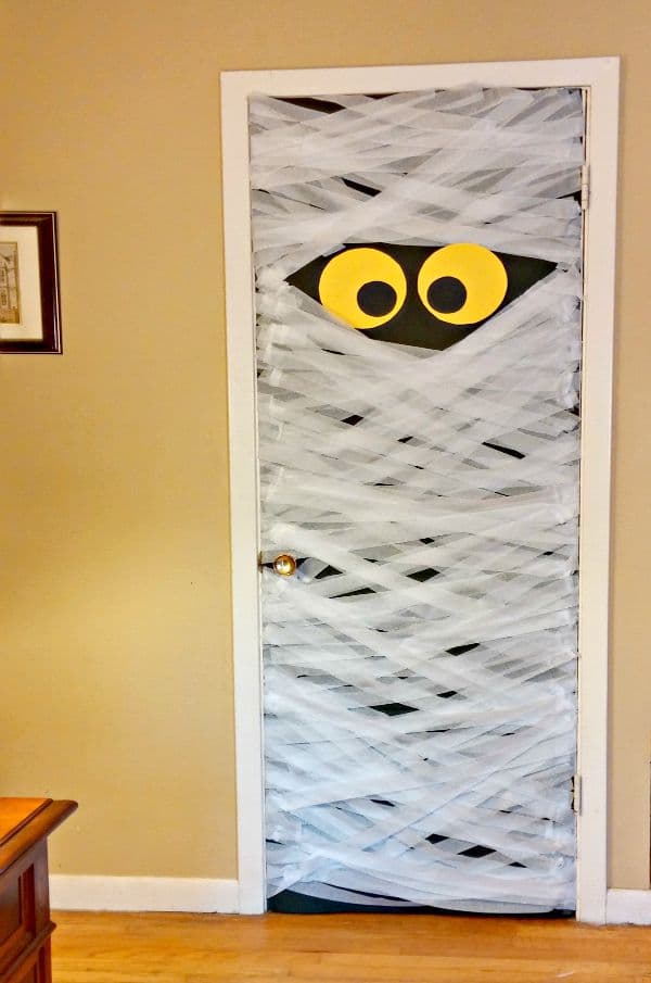 Crepe Paper Mummy Halloween Door Decoration