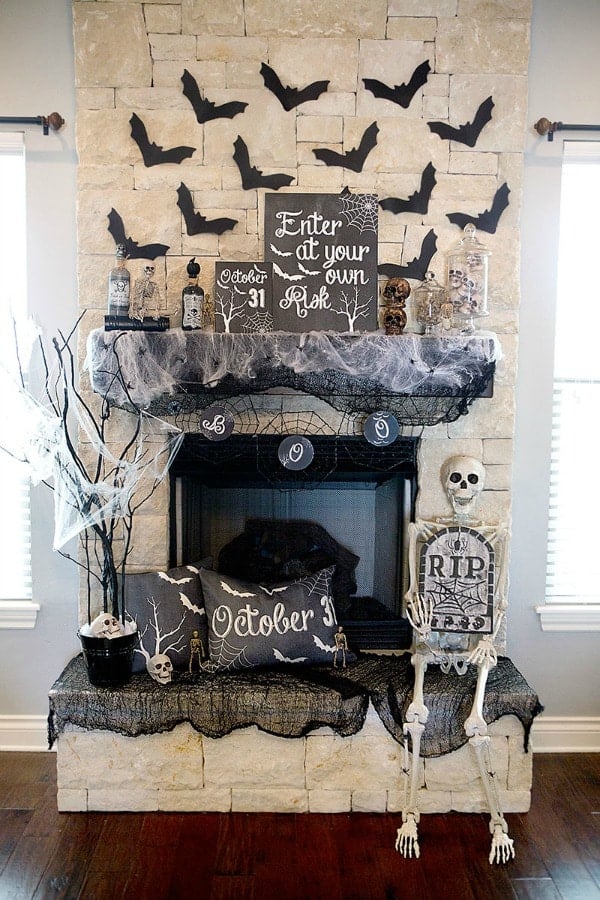 Halloween Fireplace Mantel Decorations
