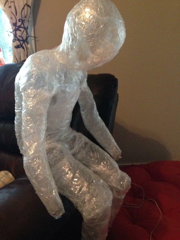 Packing Tape Ghost - Scary DIY Halloween Decorations
