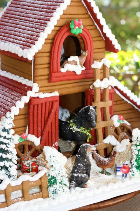 Christmas Gingerbread Barn House
