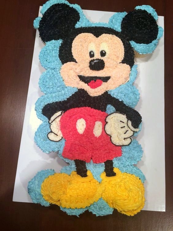 Mickey Cupcake Cake