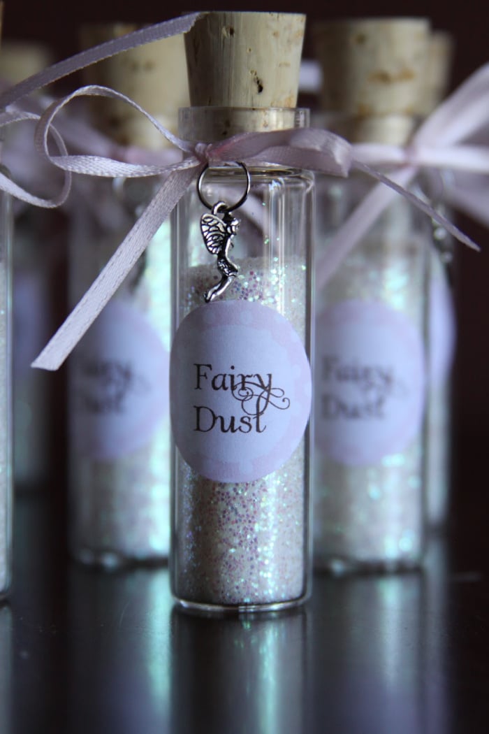 DIY fairy dust party favors