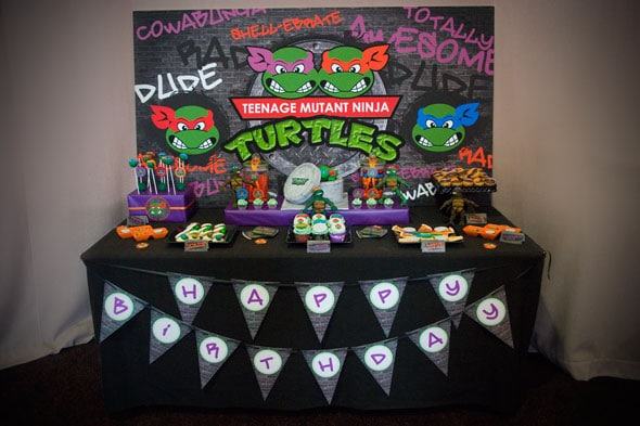 One Creative Housewife: Teenage Mutant Ninja Turtle Party {Part 1 The  Decorations}