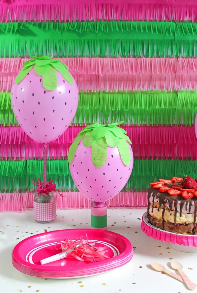 DIY Strawberry Balloon Centerpieces