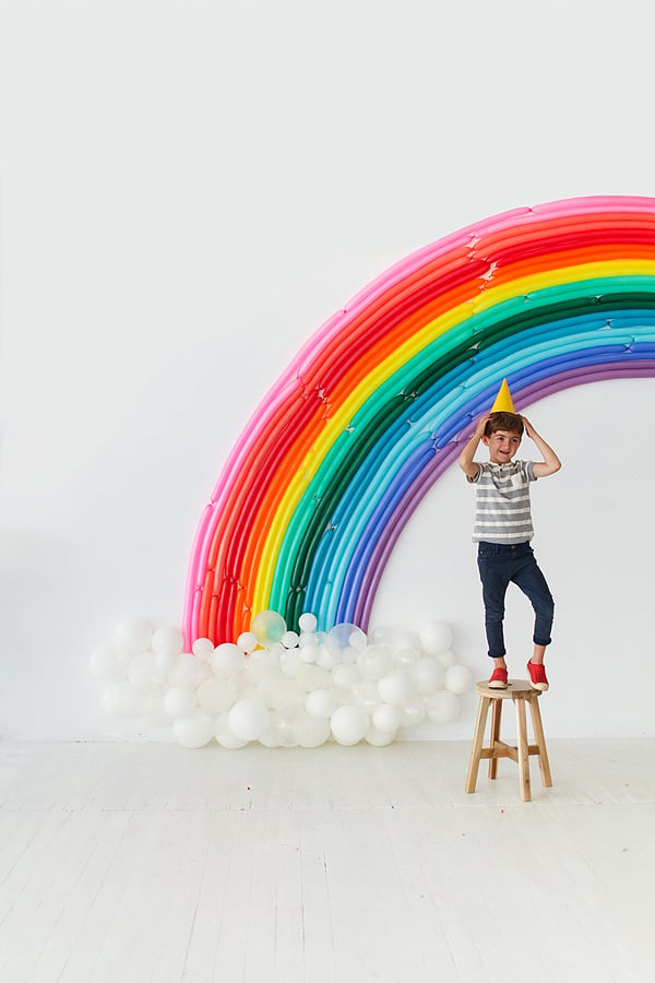 Rainbow Balloon Backdrop - 45 Awesome DIY Balloon Decor Ideas