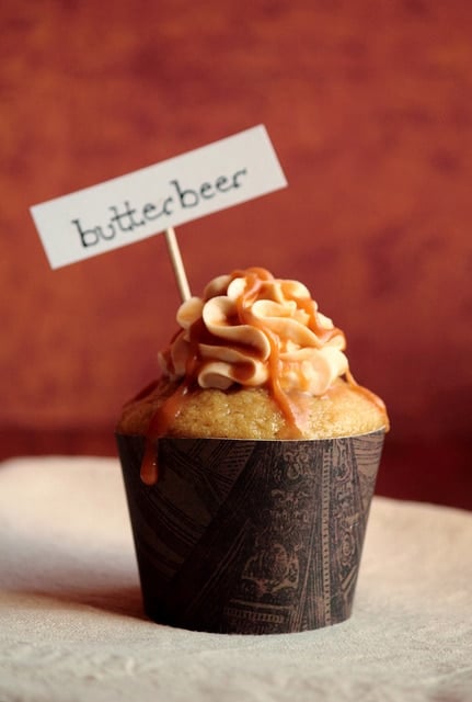 Butterbeer Cupcakes - Harry Potter Birthday