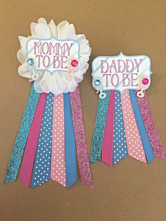 Party pins for soon-to-be parents. 