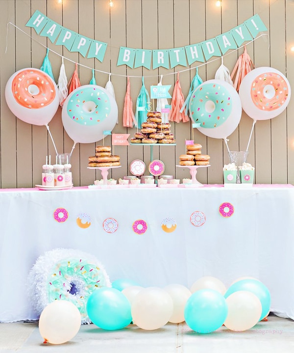 Donut Dessert Table | Donut Themed Party Ideas