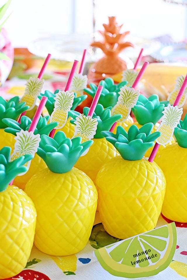 Pineapple Party Cups and Straws