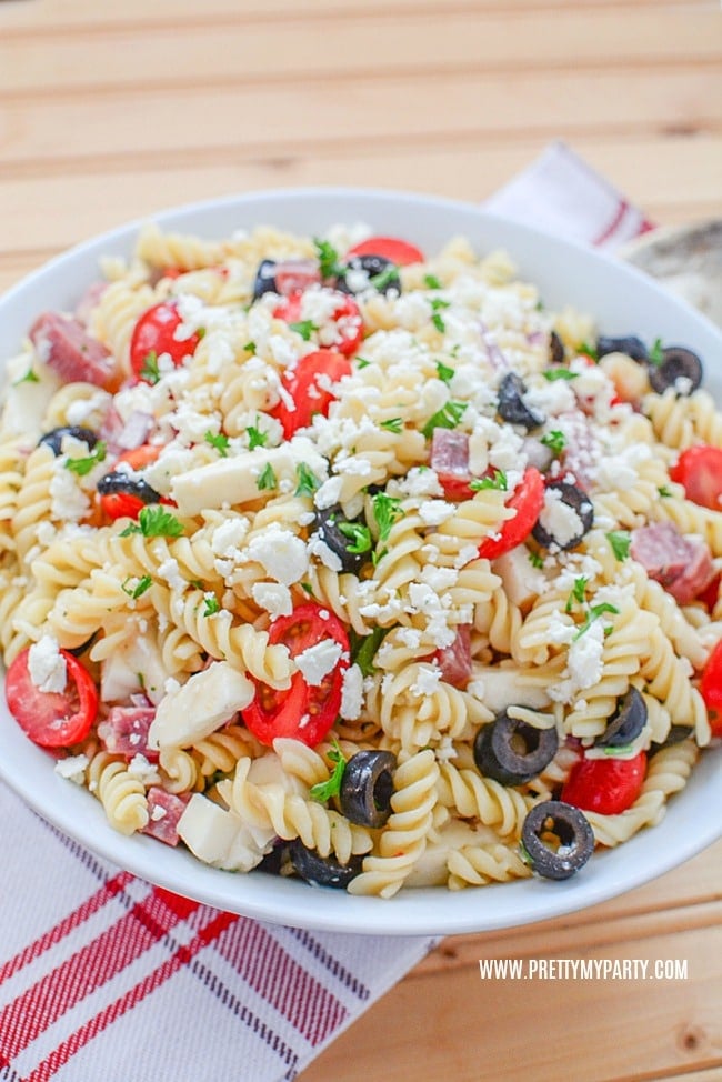 Easy Classic Italian Pasta Salad from Pretty My Party