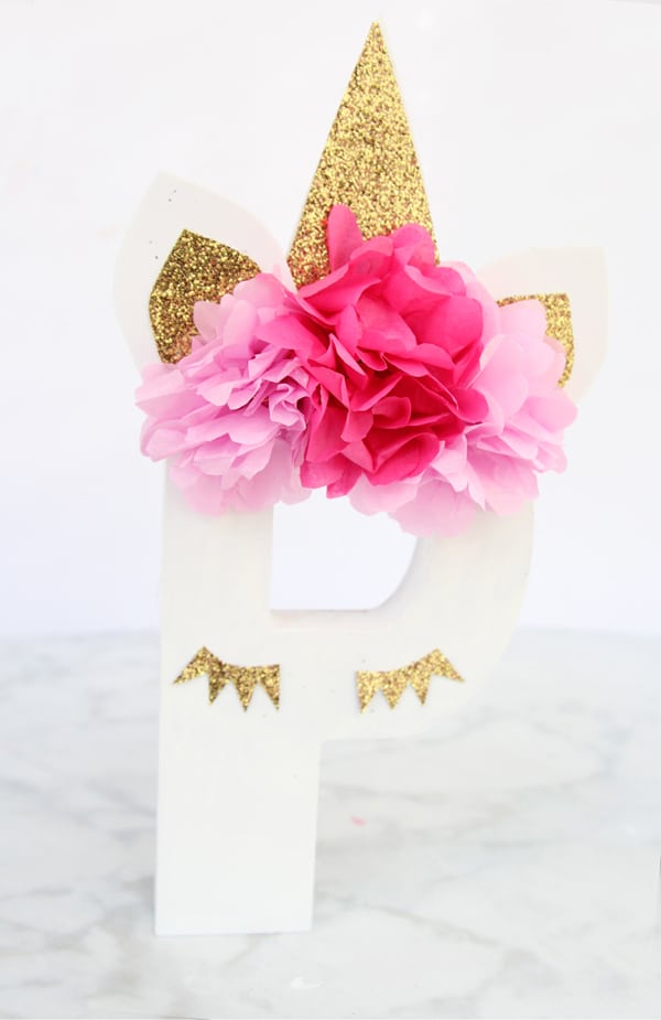 Easy DIY Unicorn Centerpiece