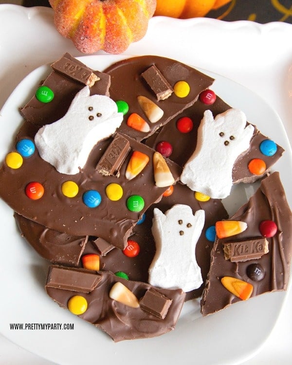 Halloween Candy Bark - Pretty My Party