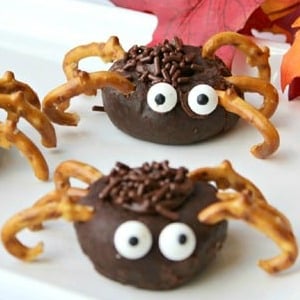 Easy Mini Chocolate Donut Spiders