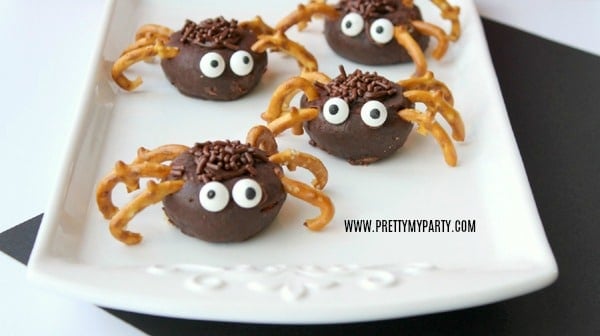 Easy Spider Donuts For Halloween on Pretty My Party