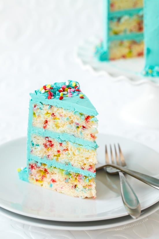 Frosted Funfetti Layer Cake - Best Birthday Cake Recipe Ideas