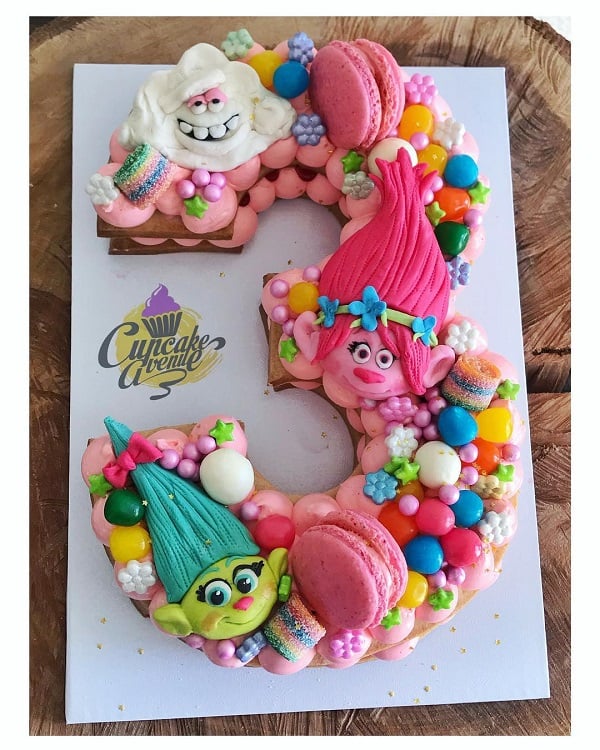 Trolls Cookies Cake