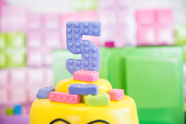 Lego 5 Cake Topper