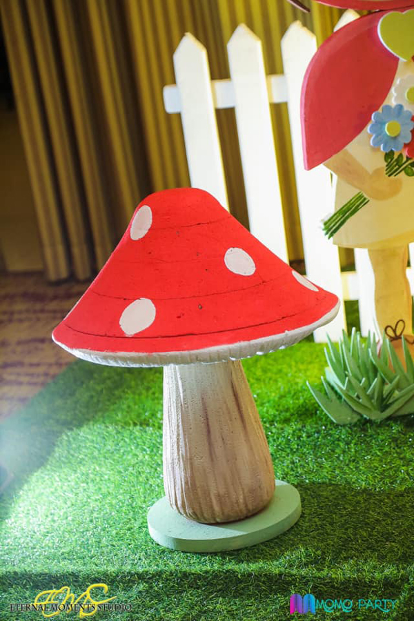 Mushroom Party Decoration