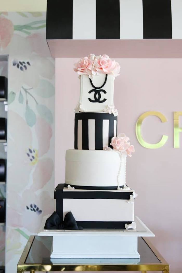 Chanel Cake Decorating Photos