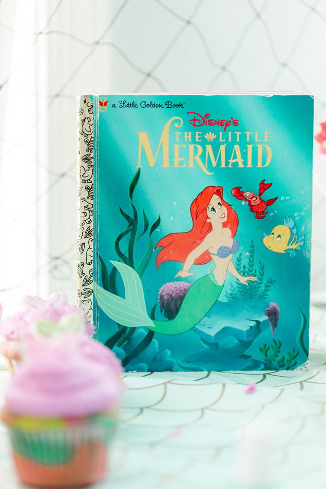 Disney's The Little Mermaid Book