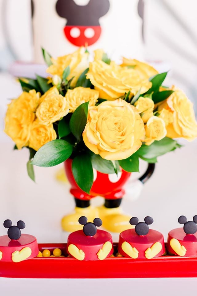 Mickey Mouse Flower Centerpiece