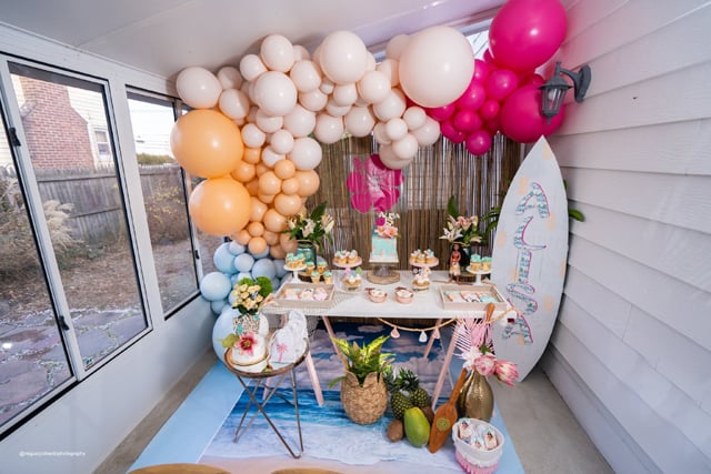 https://www.prettymyparty.com/wp-content/uploads/2020/02/moana-party-decorations.jpg