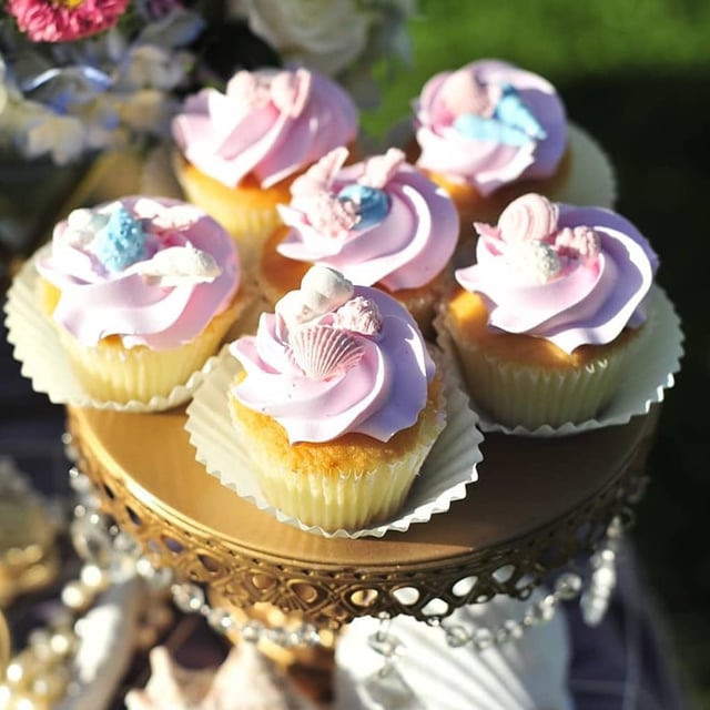 Mermaid Seashell Cupcakes